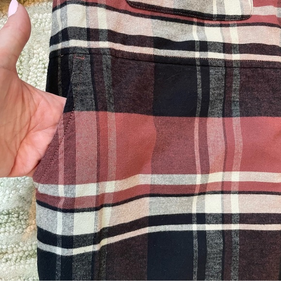 NWT Mountain Hardware Dolorest Insulated Flannel Pockets Autumn Fall Shacket - Picture 6 of 16